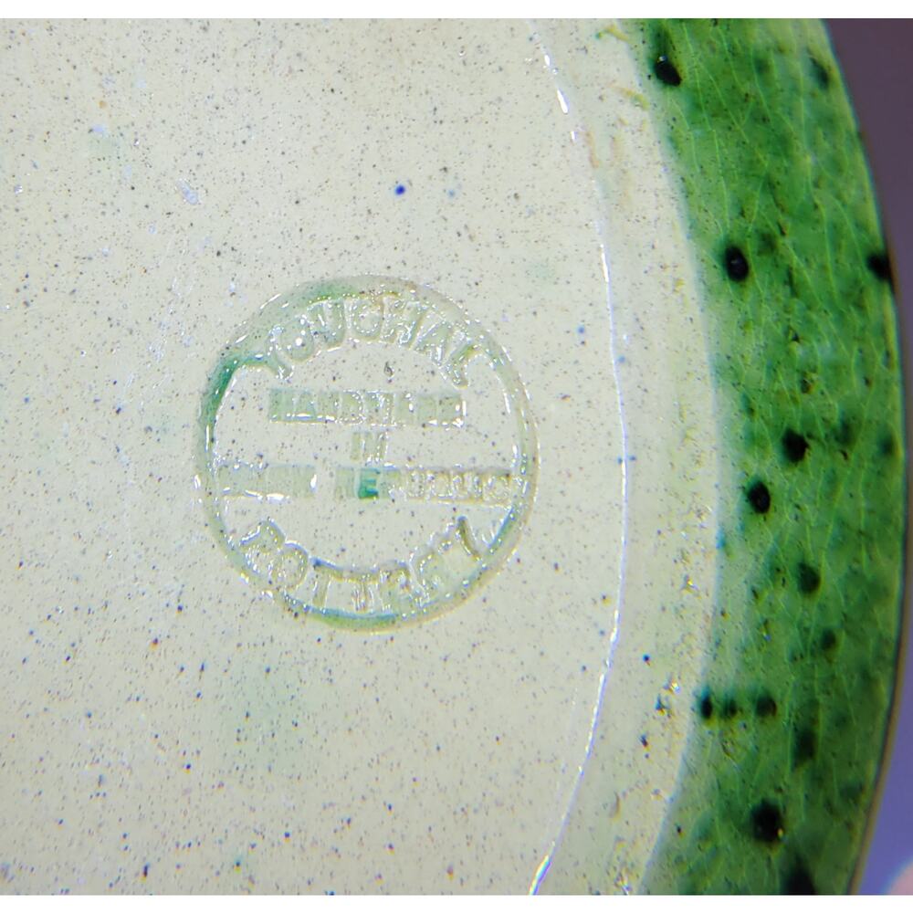 Youghal Pottery bowl, Made in Irish Republic, souvenir w/ Lyre/Harp decoration - Picture 6 of 6
